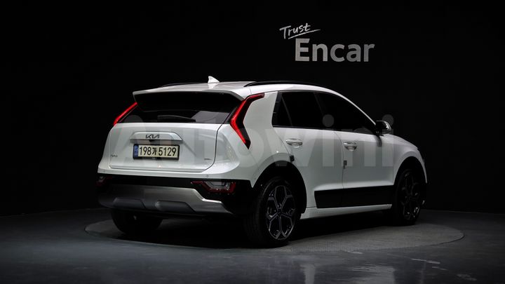 Kia Niro 2023 — 2