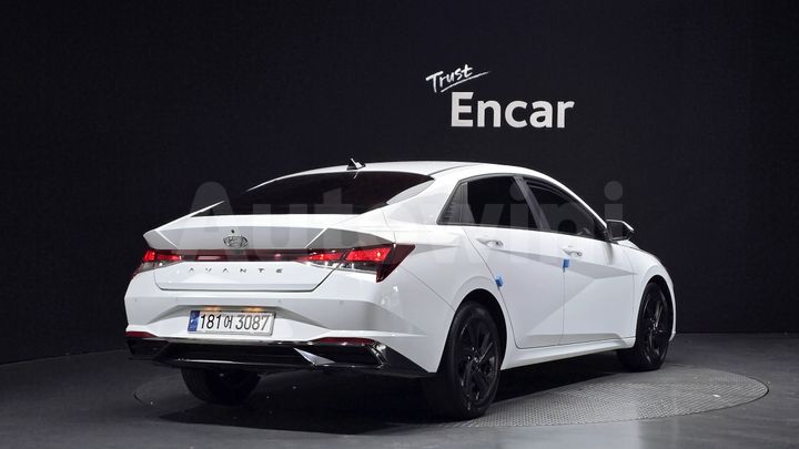 Hyundai Avante 2023 — 2