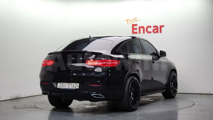 Mercedes Benz GLE Class 2017 — 2