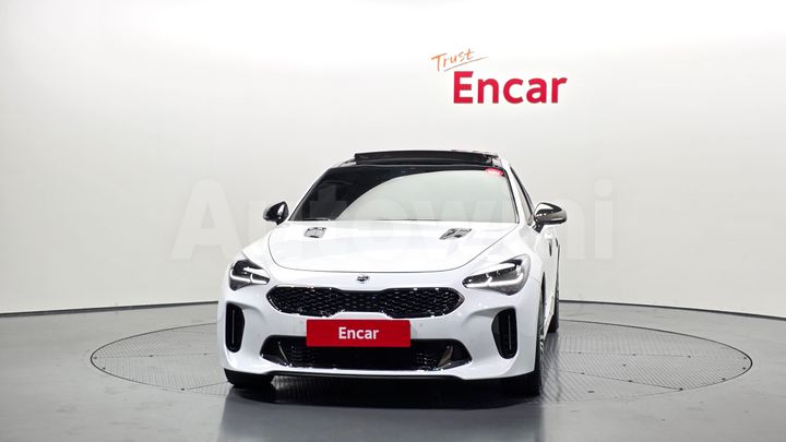 Kia Stinger 2019 — 3