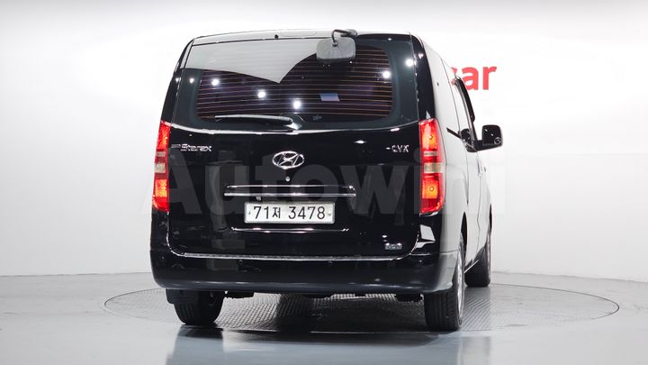 Hyundai Starex 2011 — 4