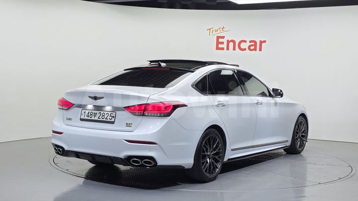 Genesis G80 2018 — 2