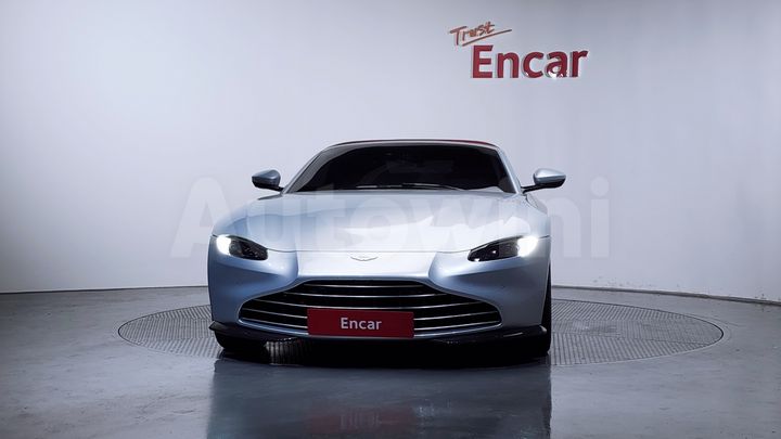 Aston Martin Vantage 2022 — 3