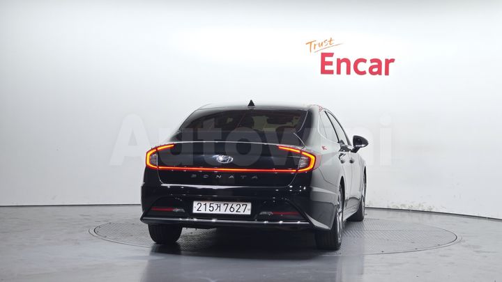 Hyundai Sonata 2022 — 4