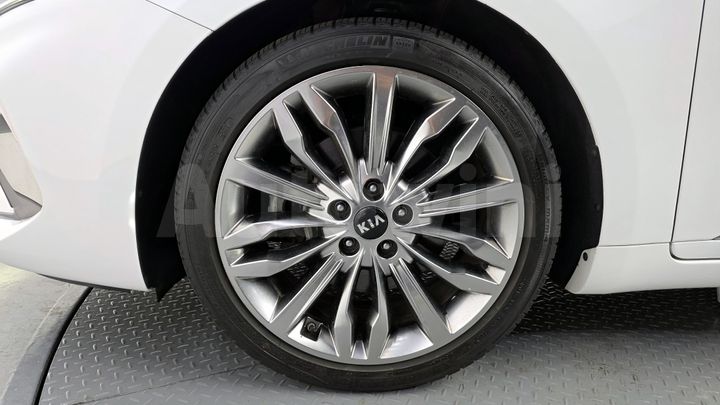Kia K7 2020 — 5