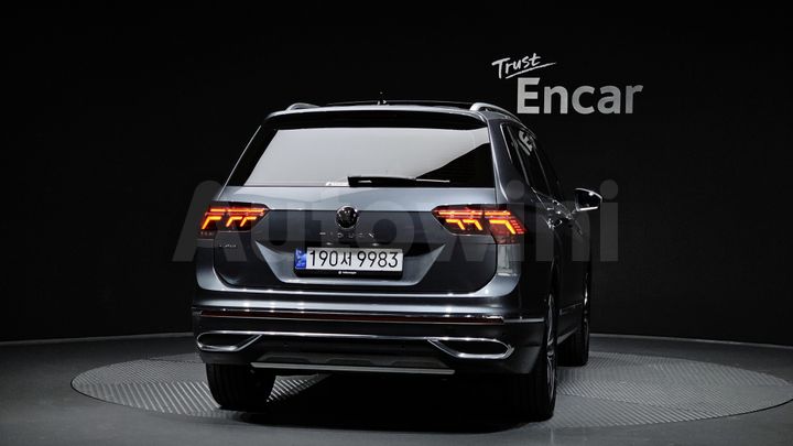 Volkswagen Tiguan 2024 — 5