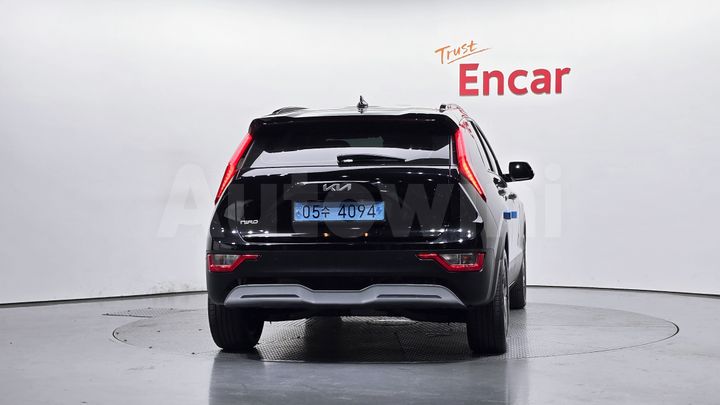 Kia Niro 2024 — 3