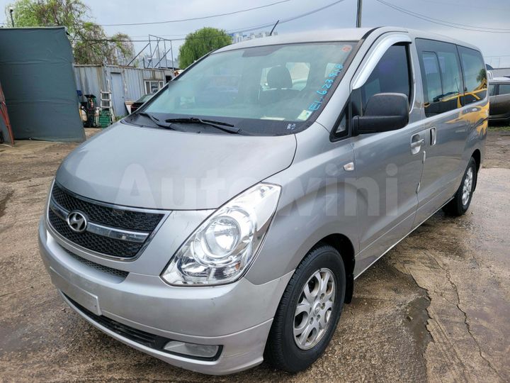 Hyundai Starex 2014 — 2