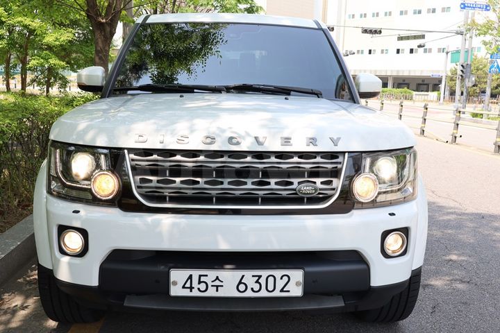 Land Rover Discovery 2015 — 4