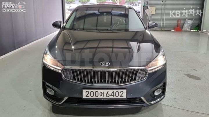 Kia K7 2018 — 3