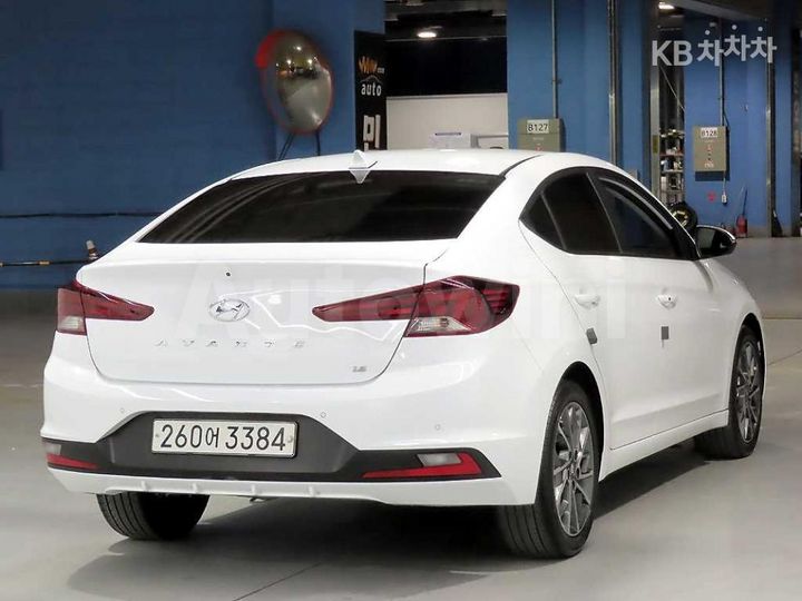 Hyundai Avante 2020 — 4