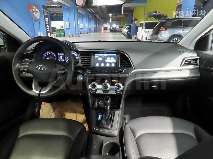 Hyundai Avante 2020 — 5