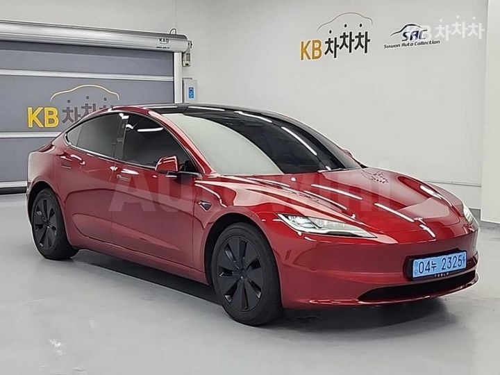 Tesla Model 3 2024 — 4