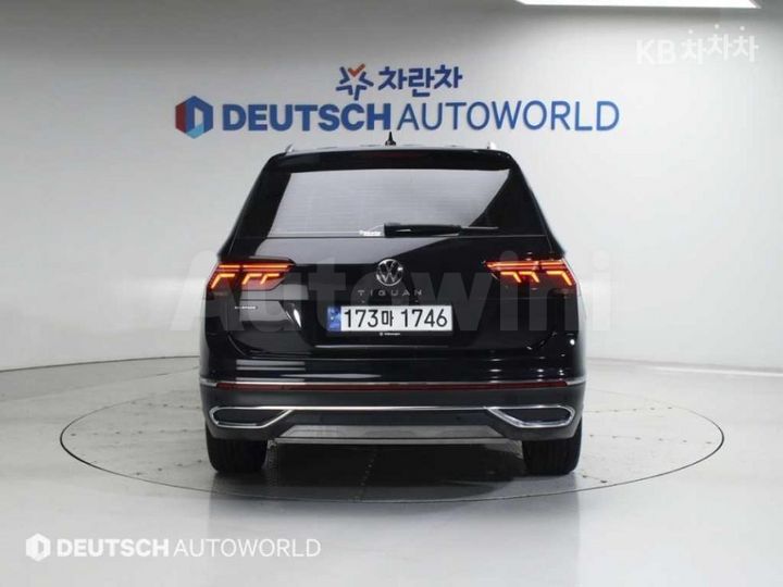 Volkswagen Tiguan 2024 — 4