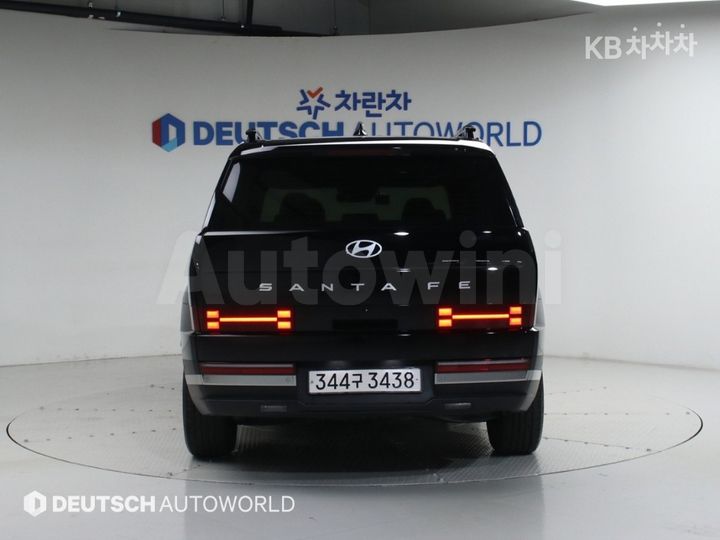 Hyundai SantaFe 2025 — 4
