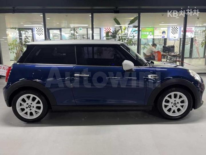 Mini Cooper 2015 — 3