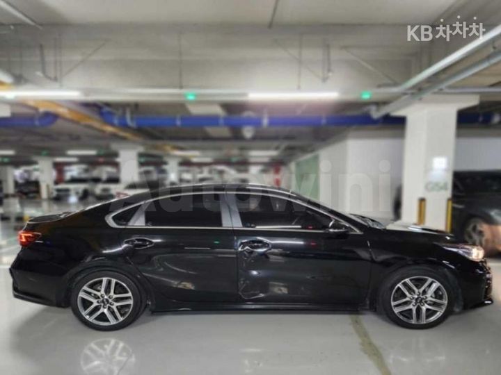 Kia K3 2019 — 4