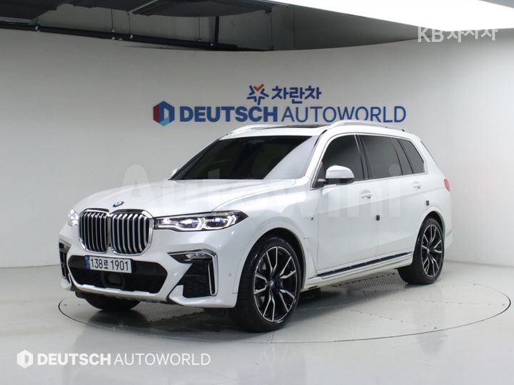 BMW X7 2022 — 2