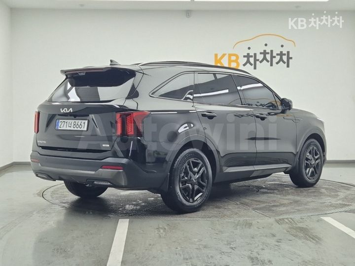 Kia Sorento 2025 — 4