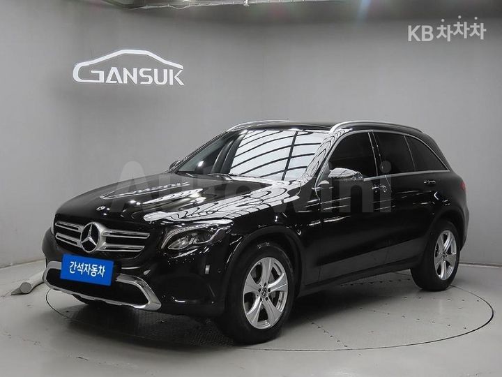 Mercedes Benz GLC Class 2018 — 2