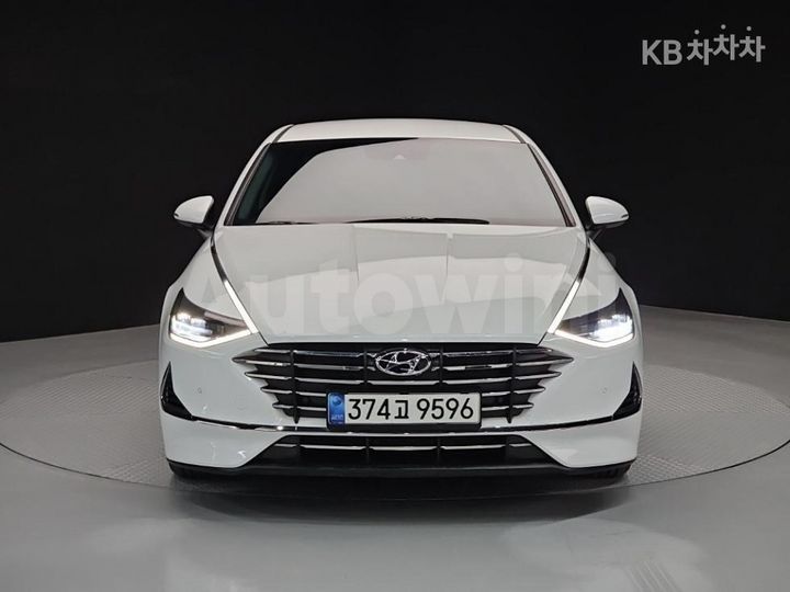 Hyundai Sonata 2021 — 2