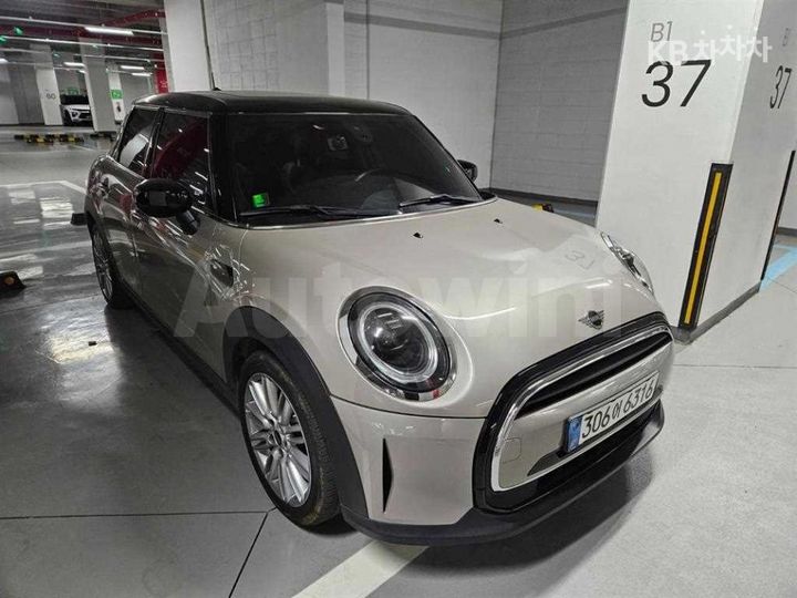 Mini Cooper 2022 — 2