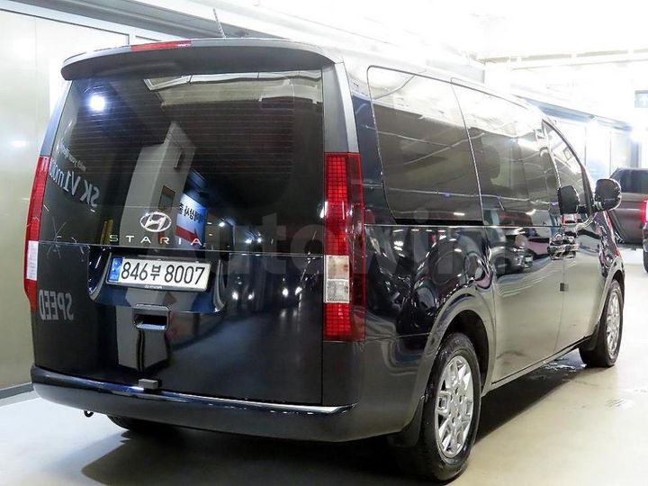 Hyundai Staria 2022 — 4