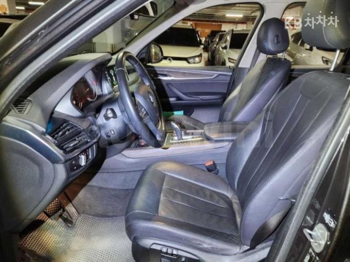 BMW X5 2017 — 4
