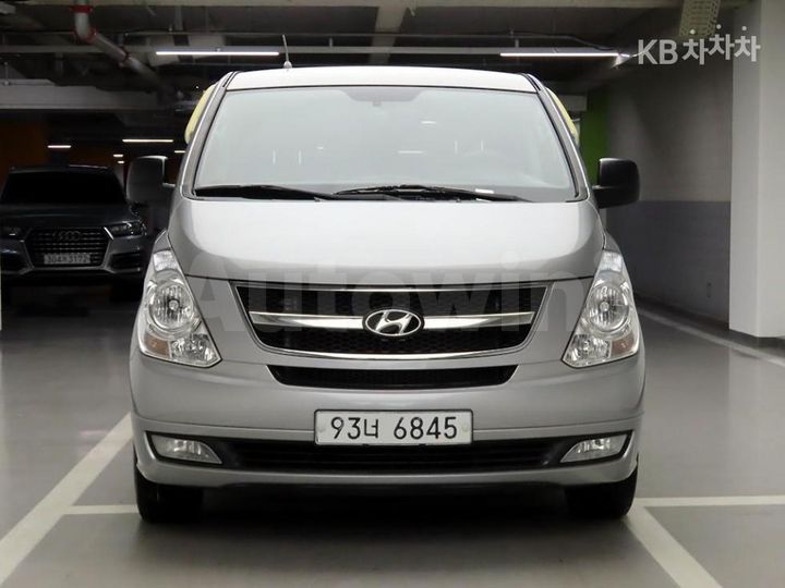 Hyundai Starex 2014 — 2