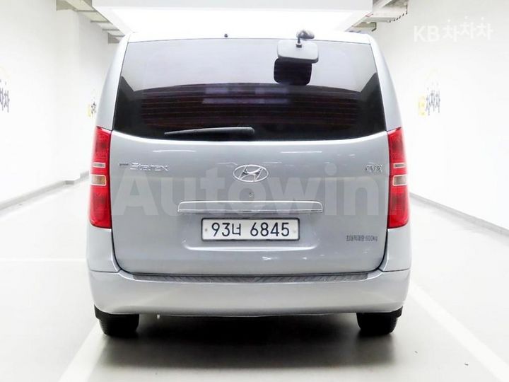 Hyundai Starex 2014 — 3
