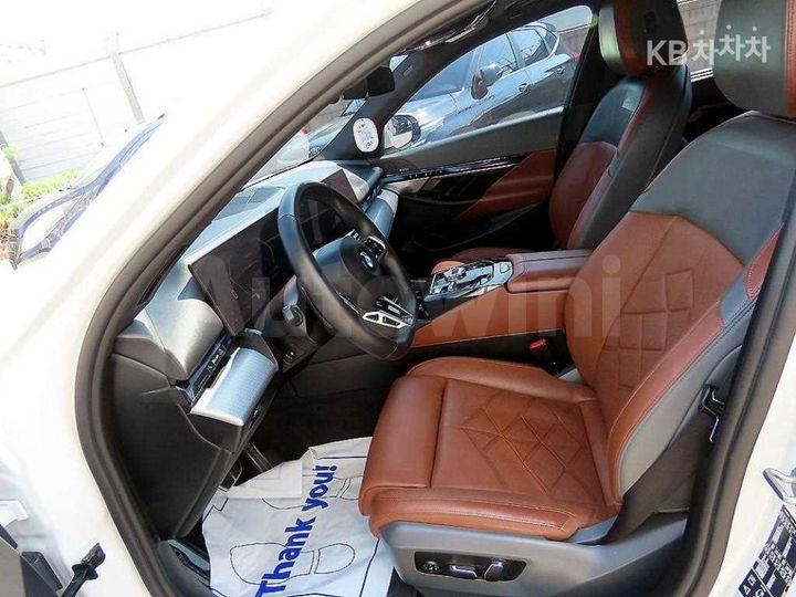 BMW 5 Series 2024 — 5
