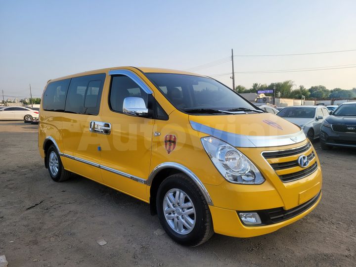 Hyundai Starex 2018 — 3