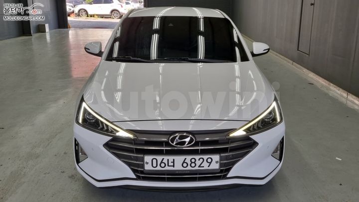 Hyundai Avante 2019 — 3