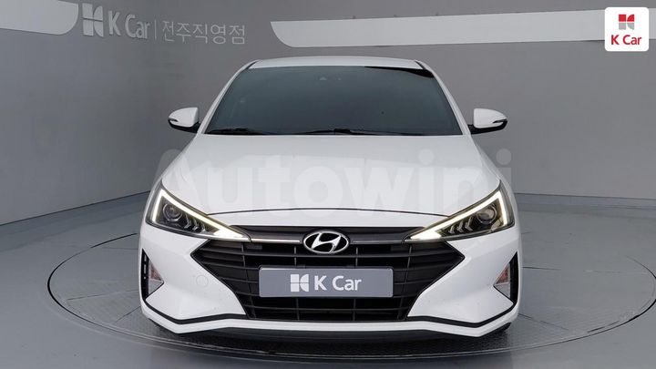 Hyundai Avante 2019 — 3