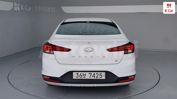 Hyundai Avante 2019 — 4