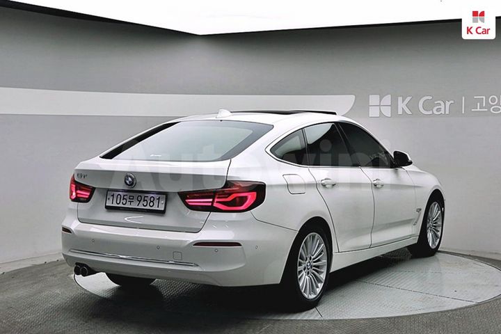 BMW 3 Series 2020 — 4