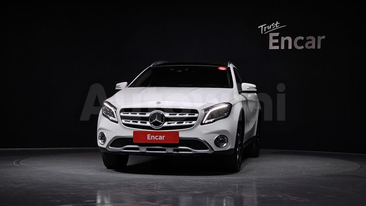 Mercedes Benz GLA Class 2019 — 3