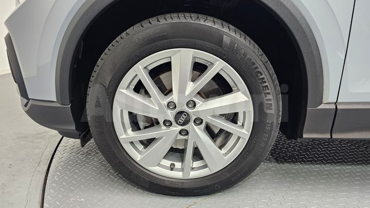 Audi Q2 2023 — 5