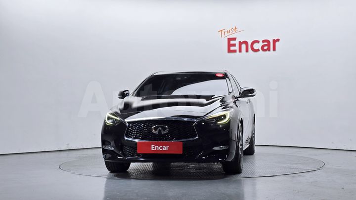 Infiniti Q 2017 — 3