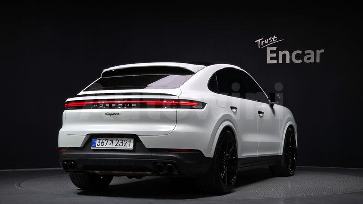 Porsche Cayenne 2024 — 2