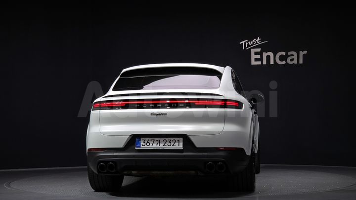 Porsche Cayenne 2024 — 4