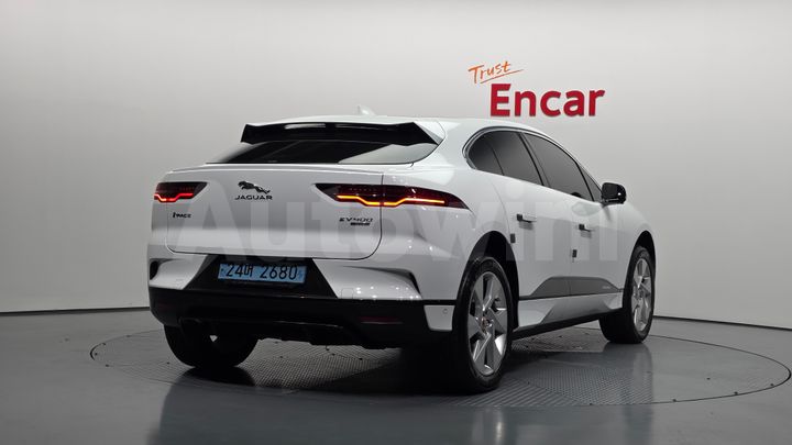 Jaguar I PACE