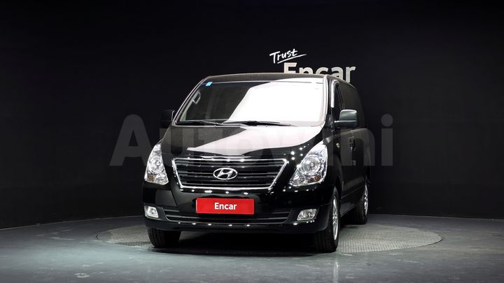 Hyundai Starex 2018 — 3