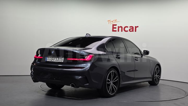 BMW 3 Series 2021 — 2