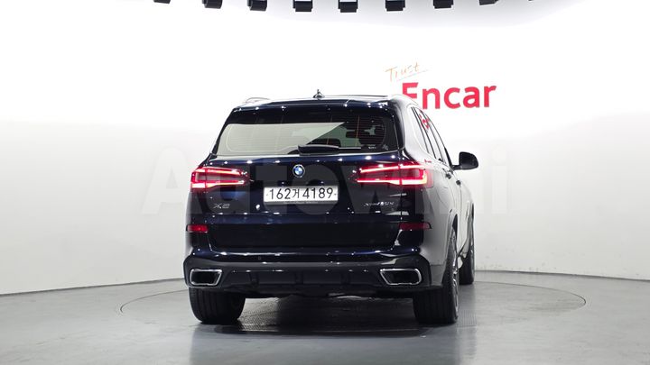 BMW X5 2021 — 4