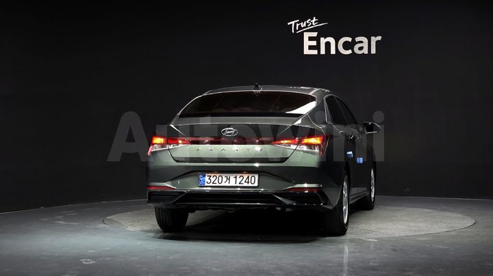 Hyundai Avante 2022 — 4