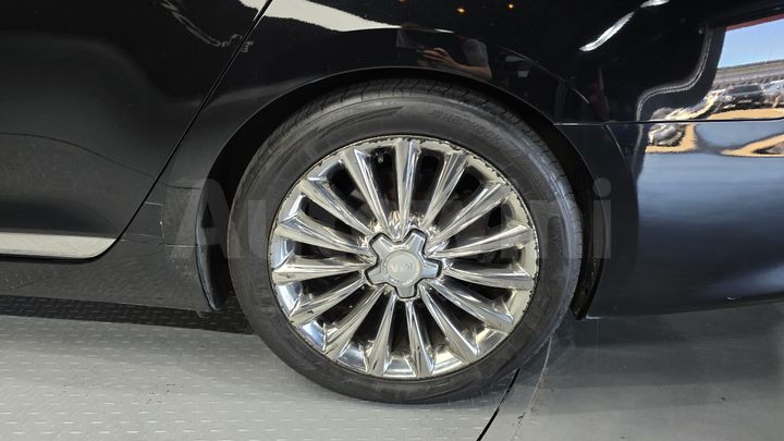 Kia K9 2015 — 5