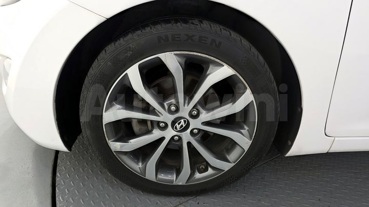 Hyundai Avante 2013 — 5