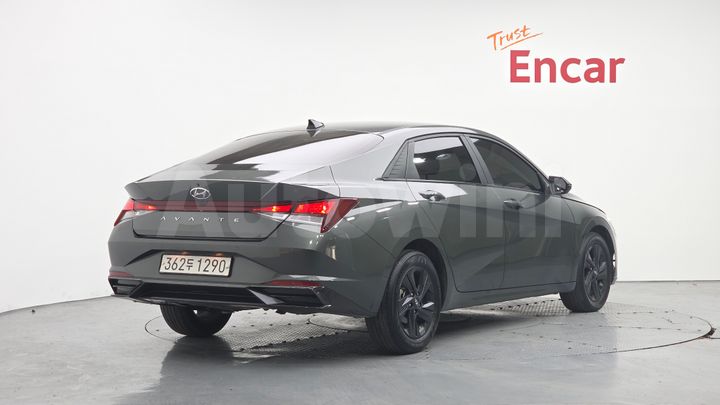 Hyundai Avante 2023 — 2