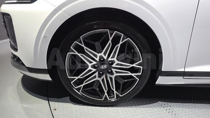 Hyundai Grandeur 2023 — 5